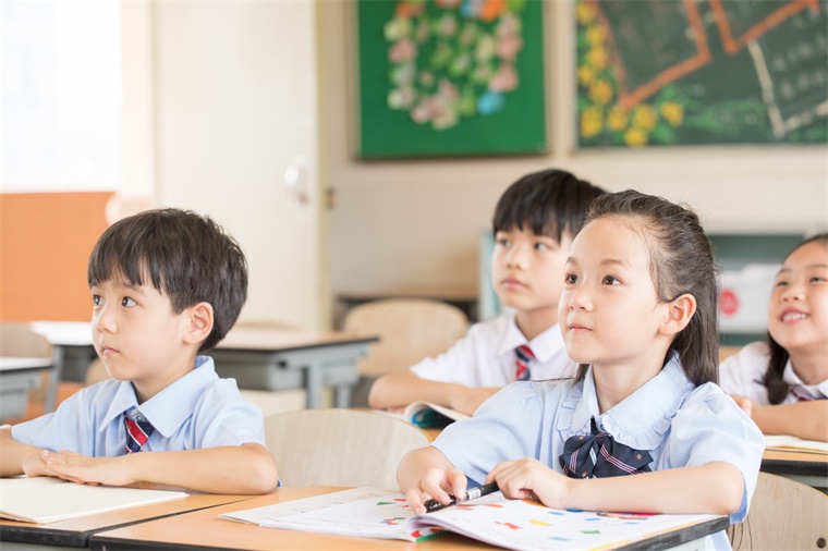 打造兵教师品牌！洛阳鼓励退役军人到中小学任教，网友 值得在全国推广